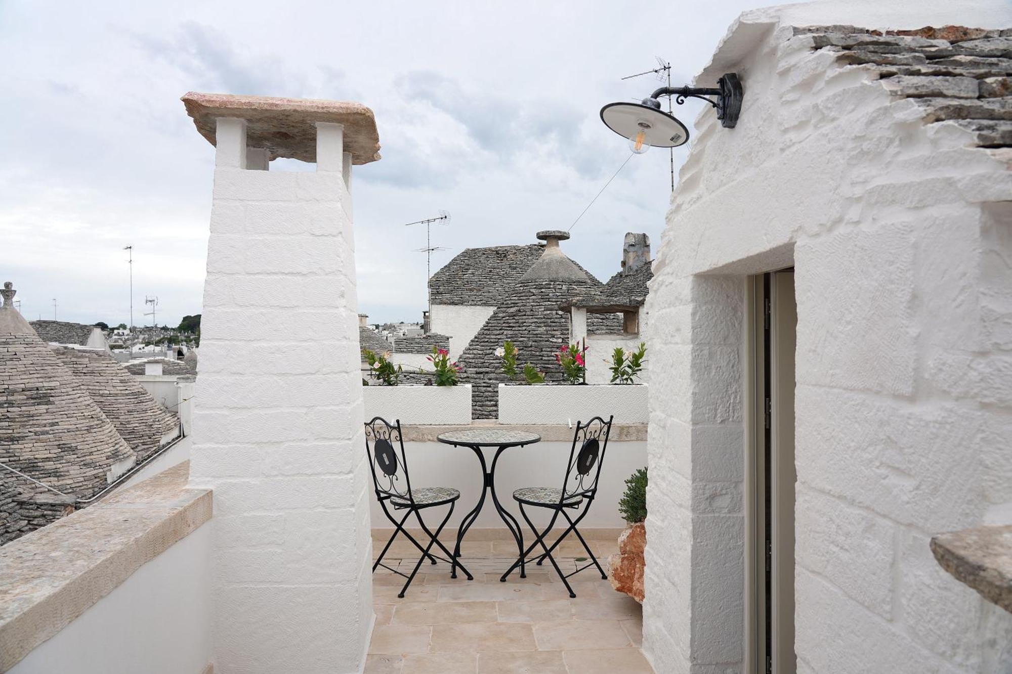 הוילה אלברובלו Trulli Occhi Di Pietra Historical Experience מראה חיצוני תמונה